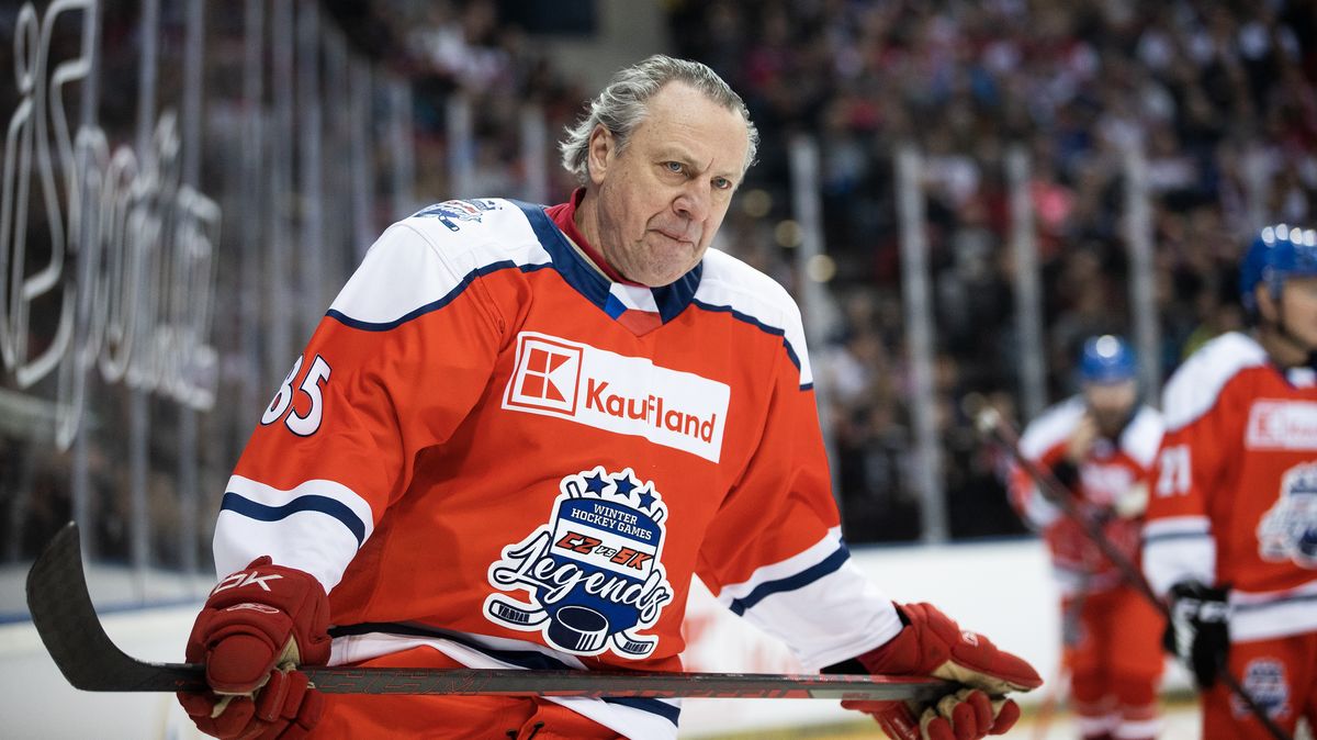 Odešla hokejová legenda. V pouhých 58 letech zemřel Petr Klíma